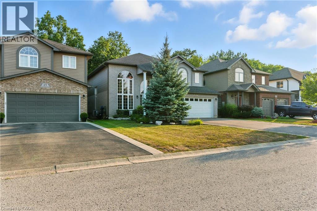 27 SOUTHWOOD Crescent, Caledonia, Ontario, N3W0A6, Caledonia, Ontario — photo 4 of 5