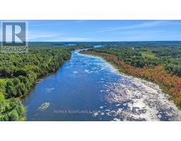 790 Ennis Road, Tay Valley, ON K0G1A0 Photo 28