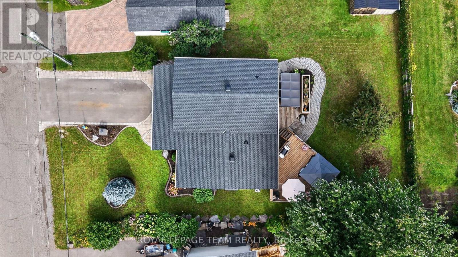 105 BRAE CRESCENT - Image 45