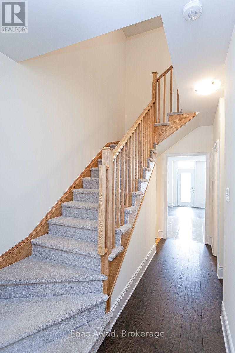 61 JELL STREET, Guelph (Kortright East) — photo 4