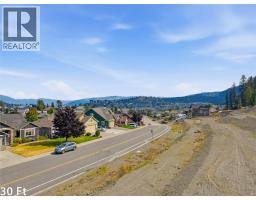 2051 Hugh Allan Drive, Kamloops, BC  Photo 16
