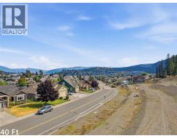 2051 Hugh Allan Drive, Kamloops, BC  Photo 17