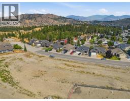 2051 Hugh Allan Drive, Kamloops, BC  Photo 8
