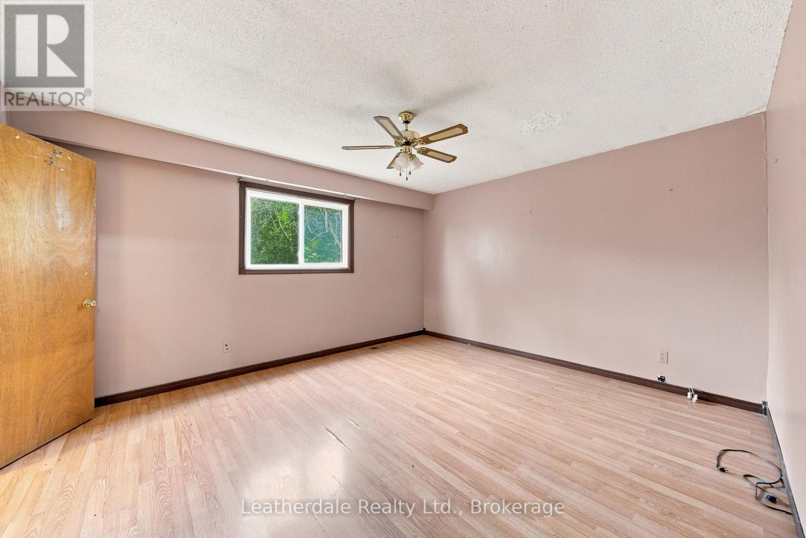336 FOREST AVENUE N - 15