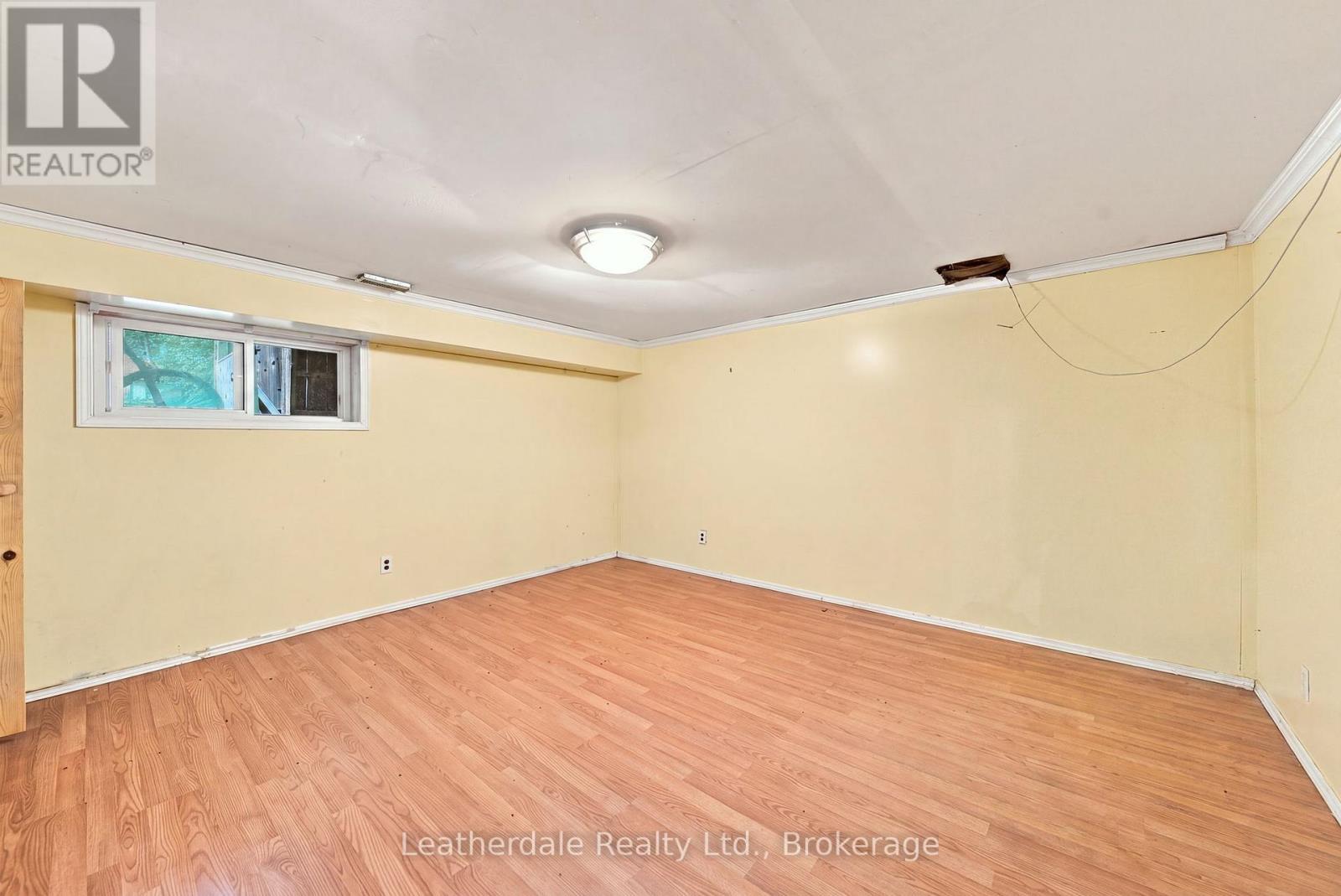 336 FOREST AVENUE N - 19