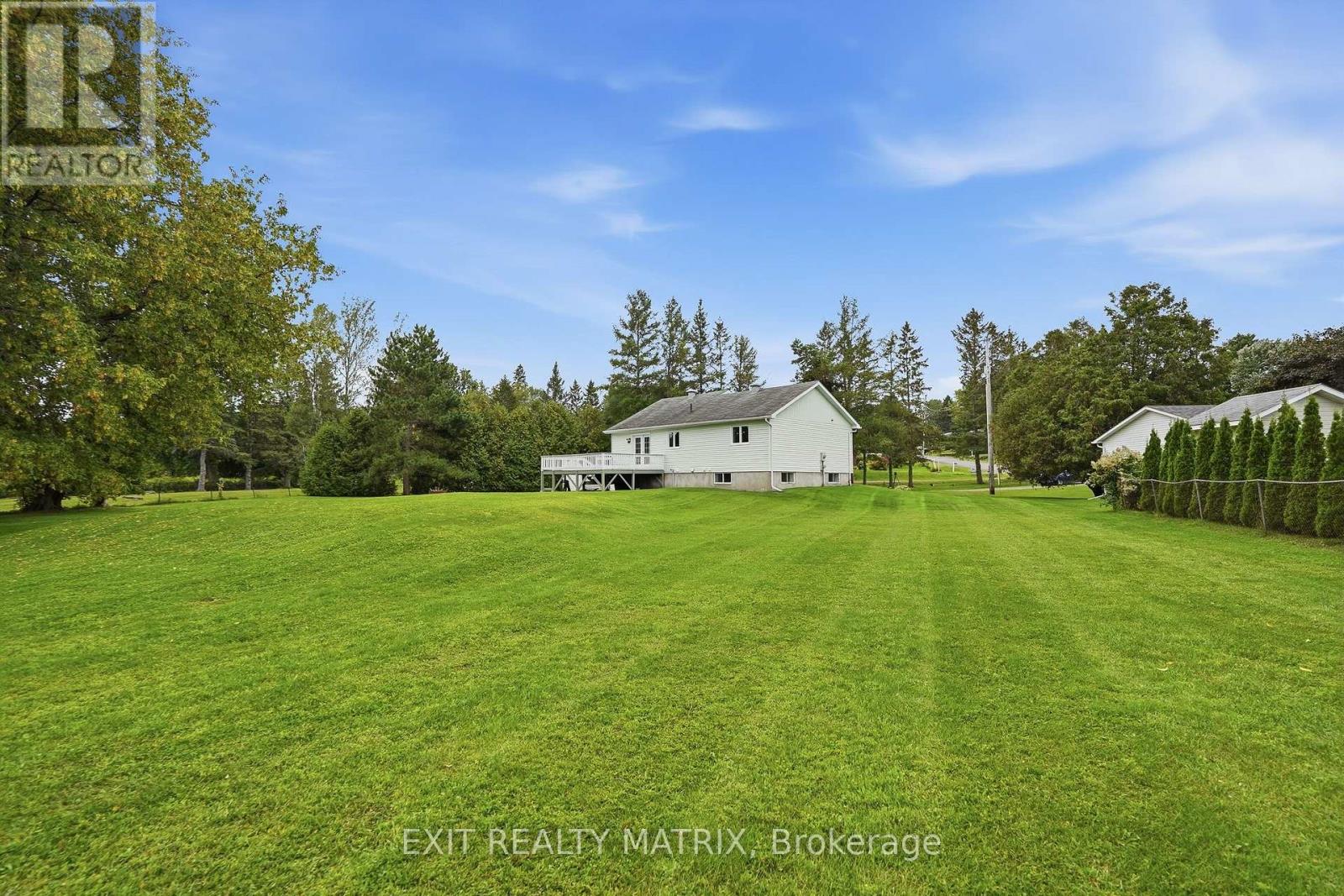 33 FROST AVENUE - 25