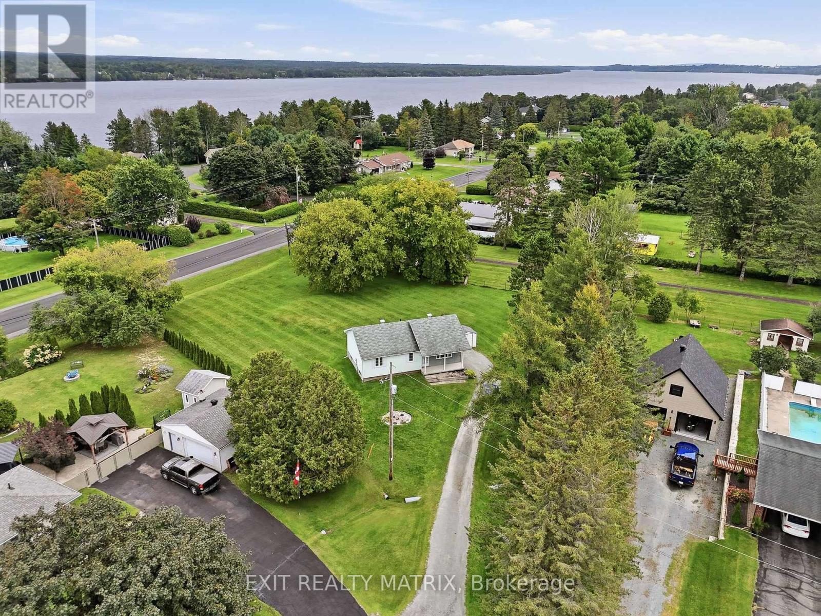 33 FROST AVENUE - Image 31