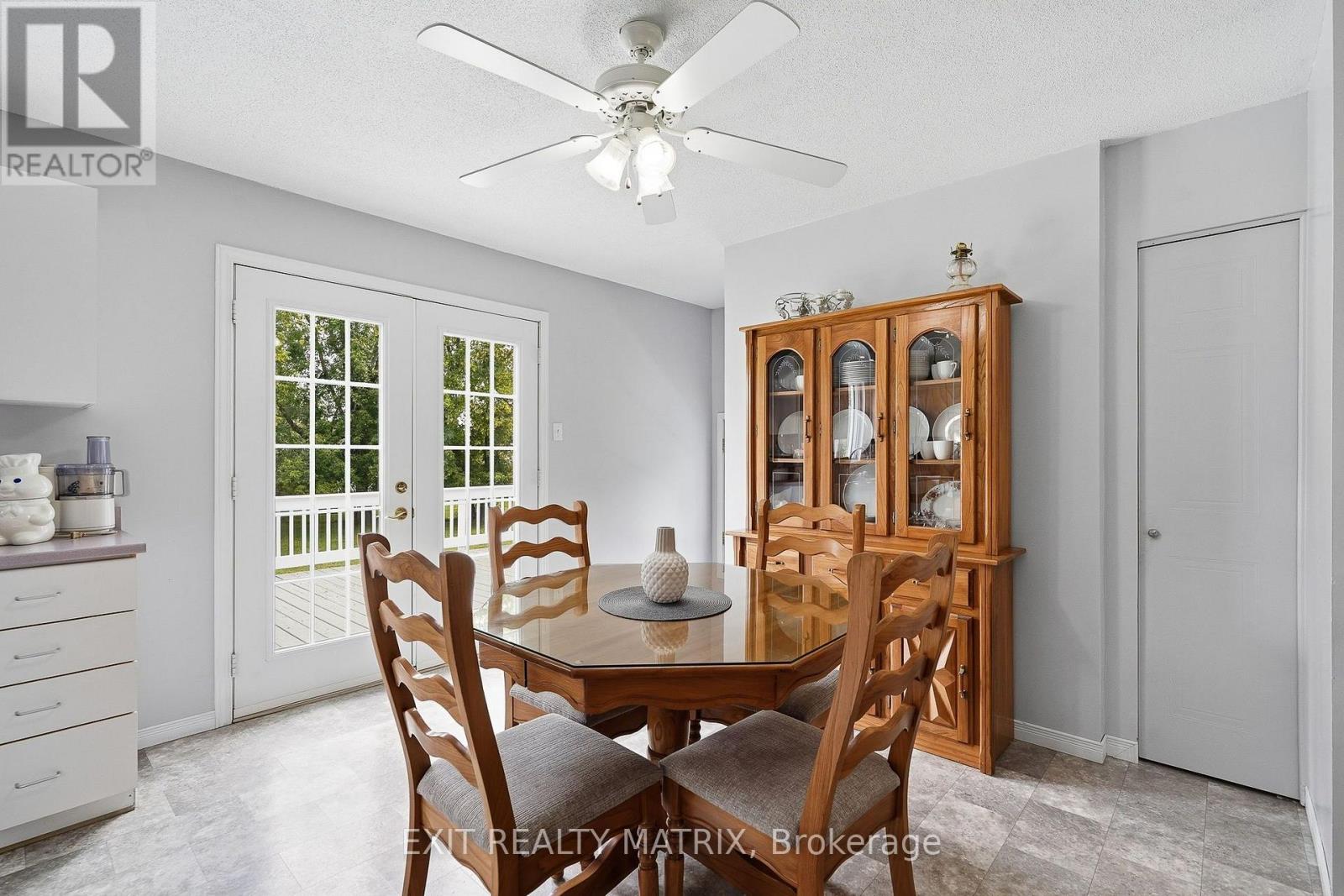 33 FROST AVENUE - 7