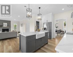 5pc Ensuite bath - 209 Orchid Court, Middle Sackville, NS B4E0X2 Photo 11