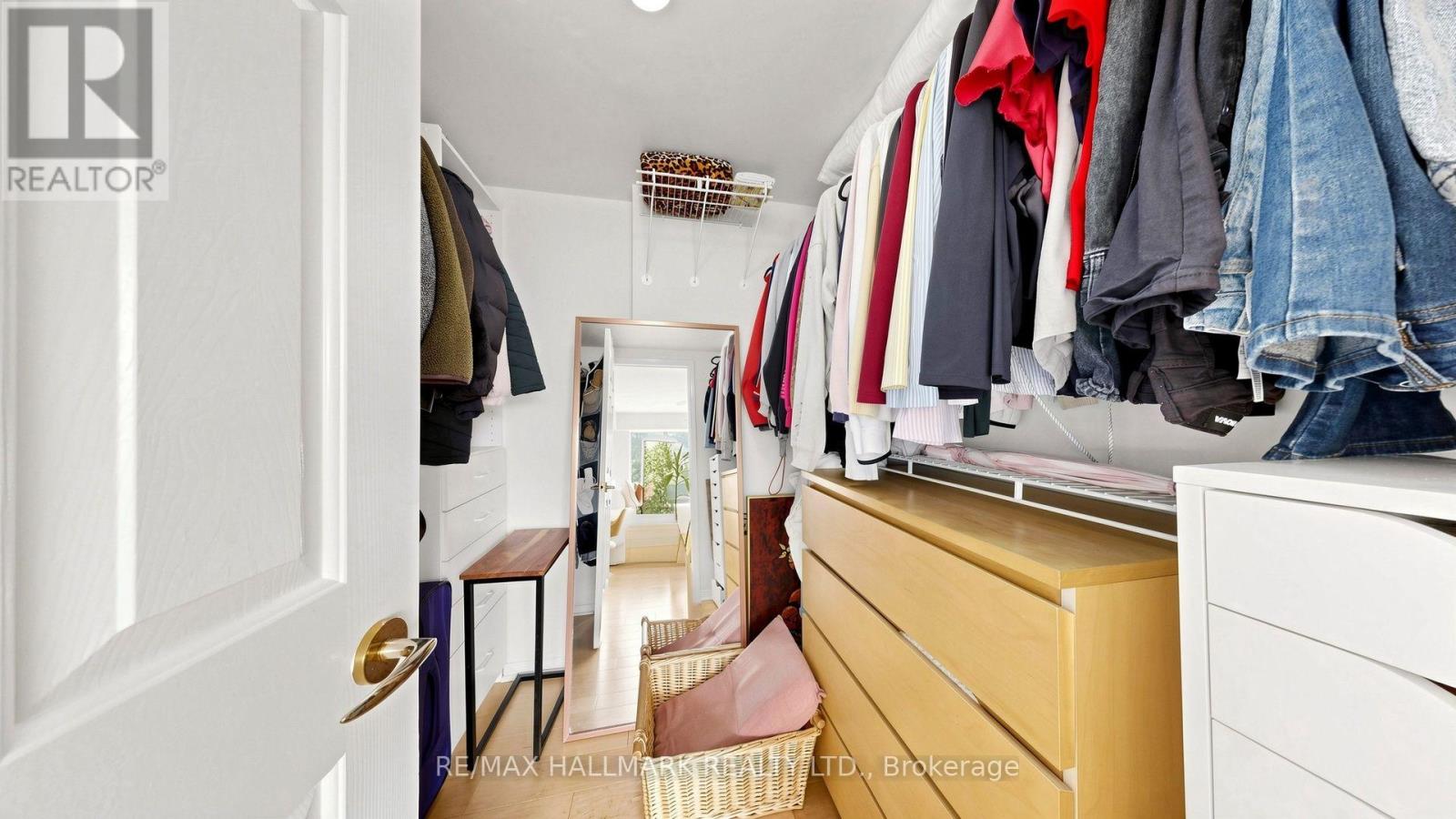 #312 1818 BAYVIEW AVENUE - 16
