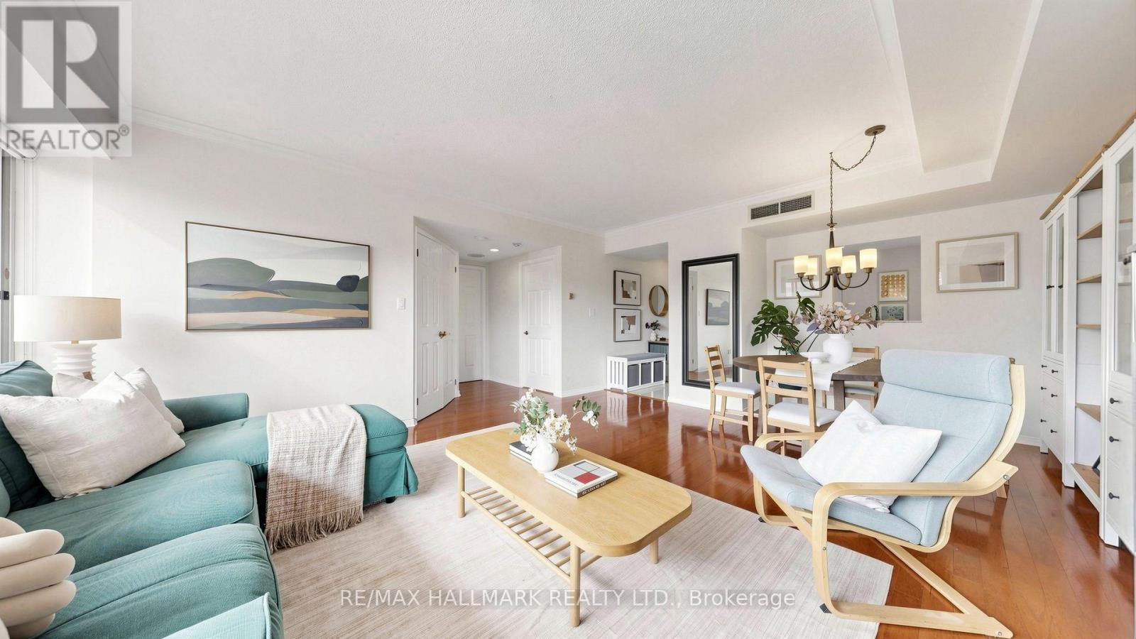 #312 1818 BAYVIEW AVENUE - 4