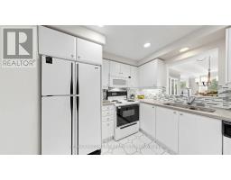 312 - 1818 Bayview Avenue, Toronto, ON M4G4G6 Photo 9