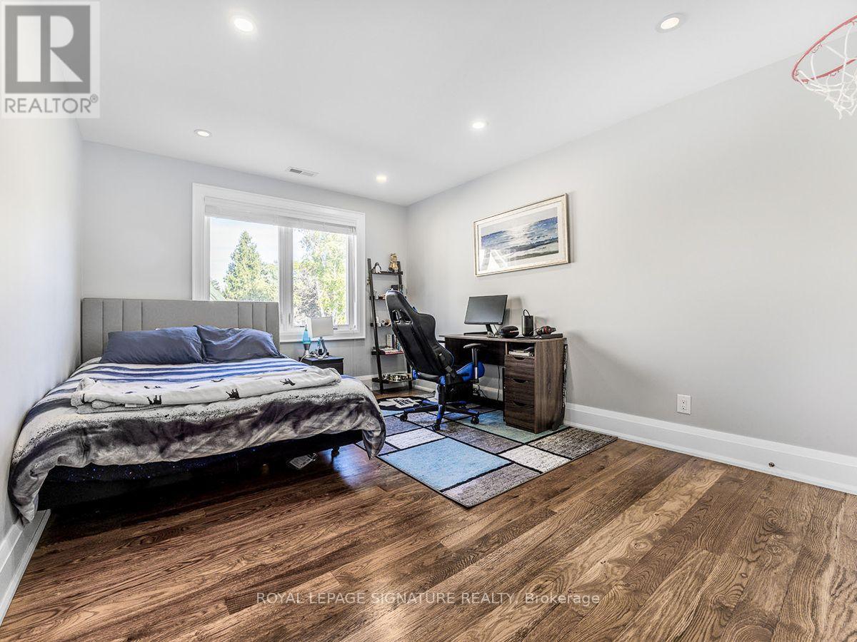 30 BROADLEAF ROAD - 24