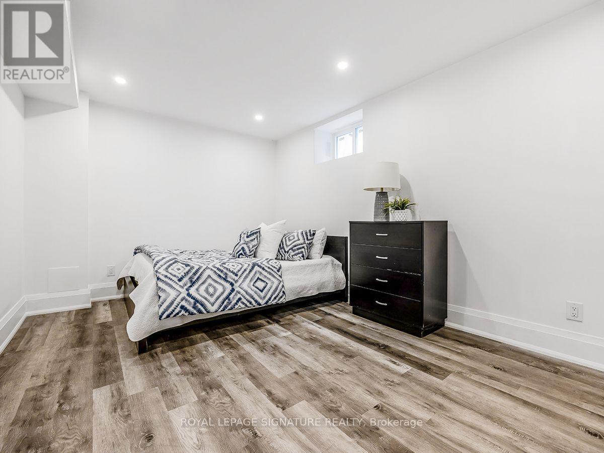 30 BROADLEAF ROAD - 35