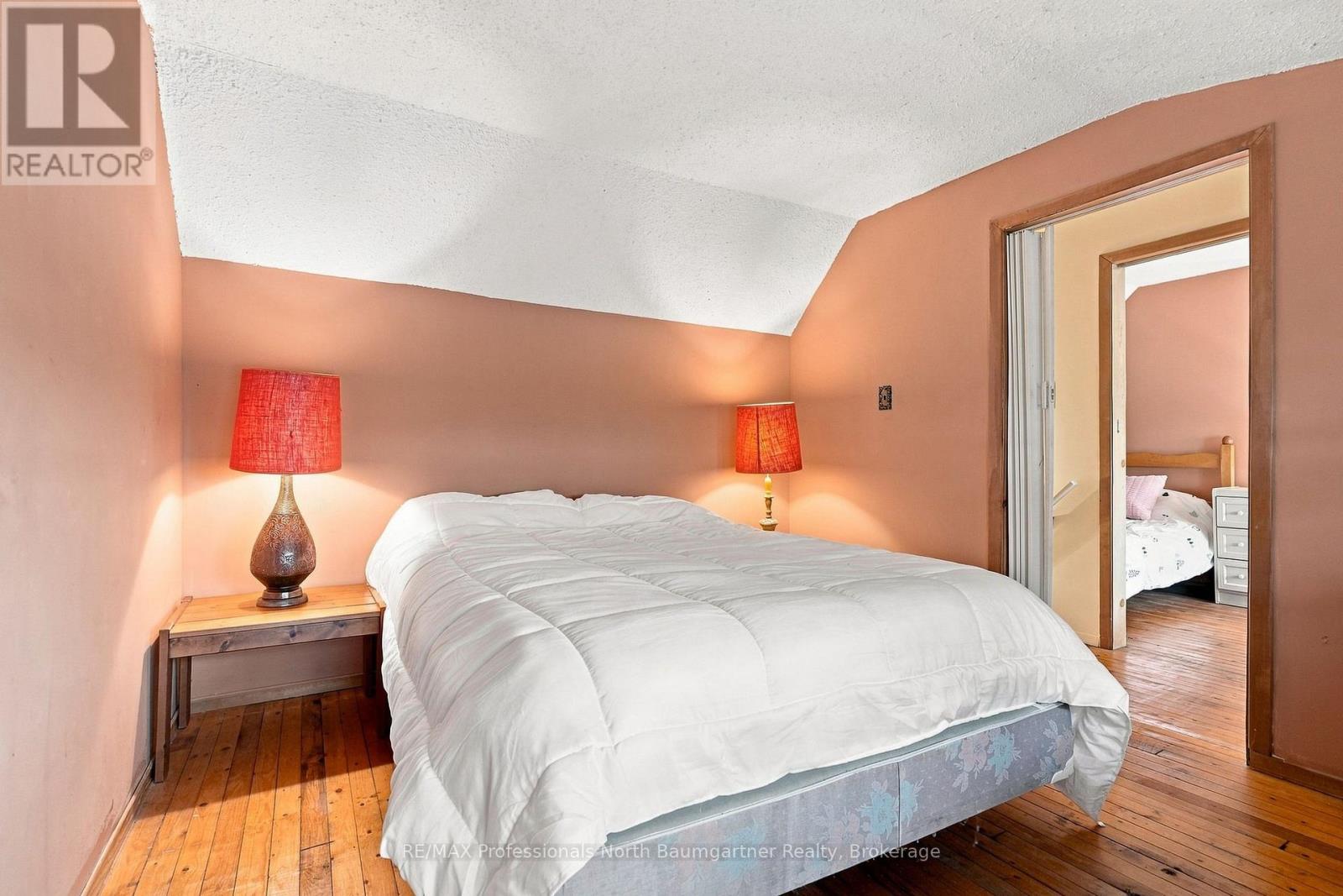 1803 CRYSTAL LAKE ROAD - Image 20