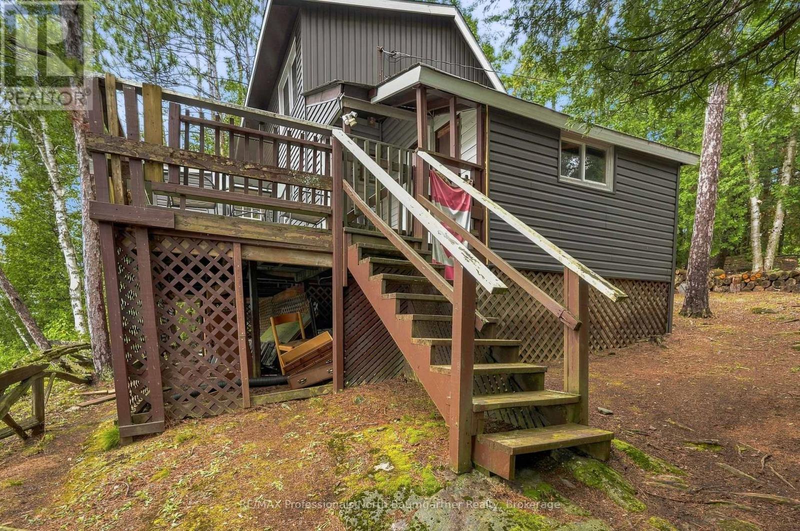 1803 CRYSTAL LAKE ROAD - 29