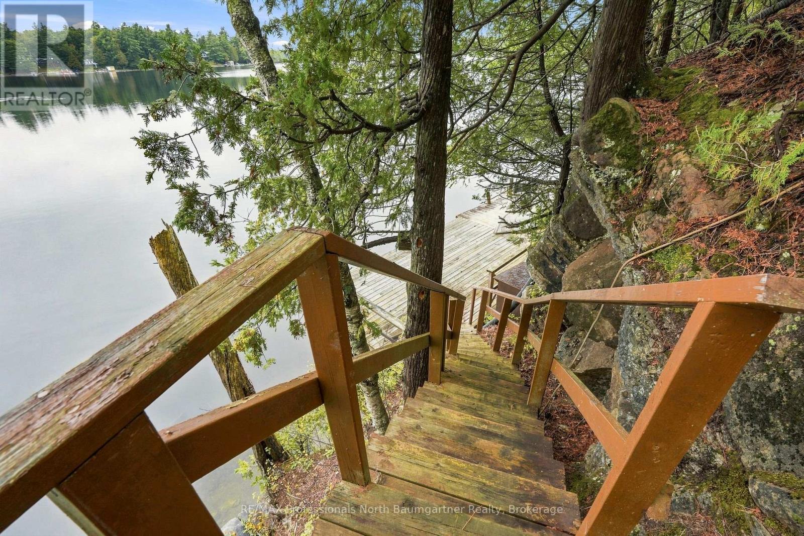 1803 CRYSTAL LAKE ROAD - Image 32