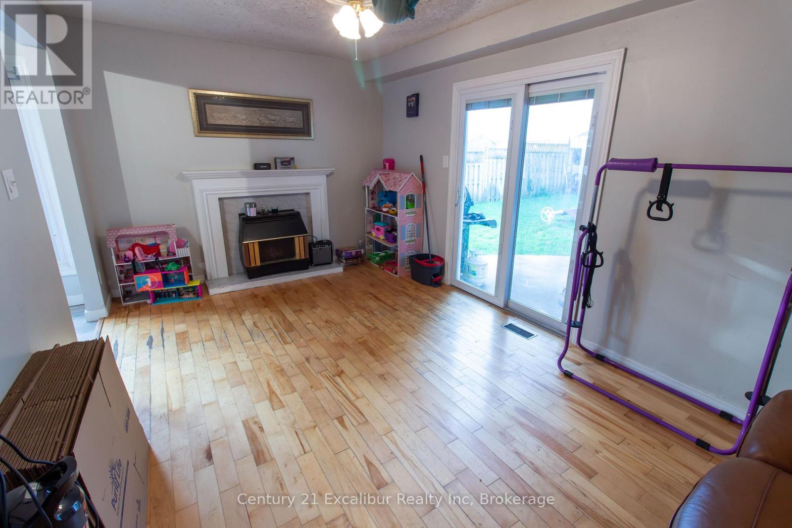 517 SHORTREED AVENUE - Image 6