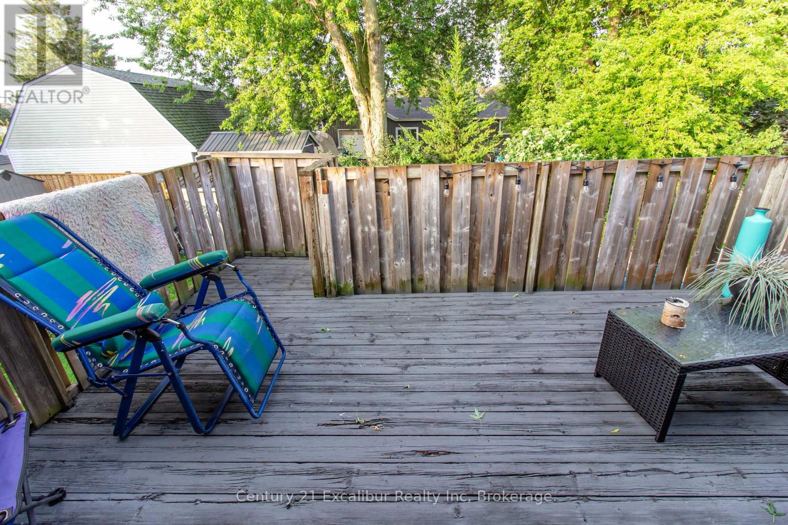517 SHORTREED AVENUE - 8