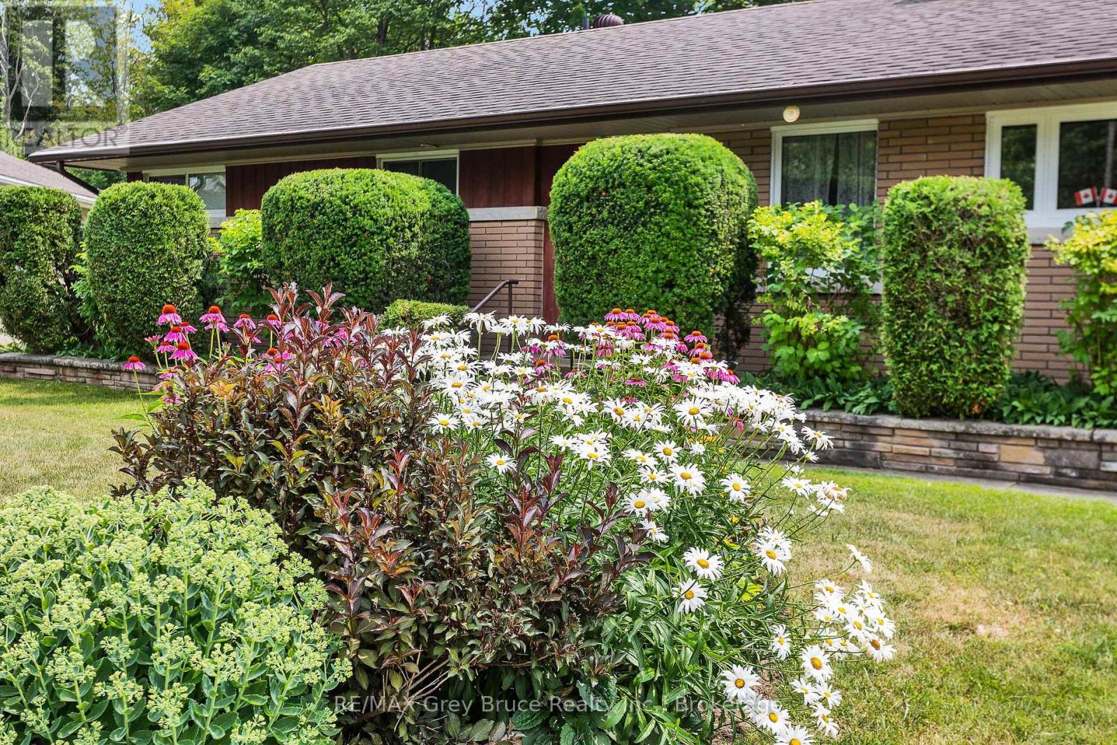336 6TH AVENUE E, Owen Sound — photo 2