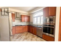 40 Crellin (first Floor) Street, Ajax, ON L1Z0P1 Photo 9