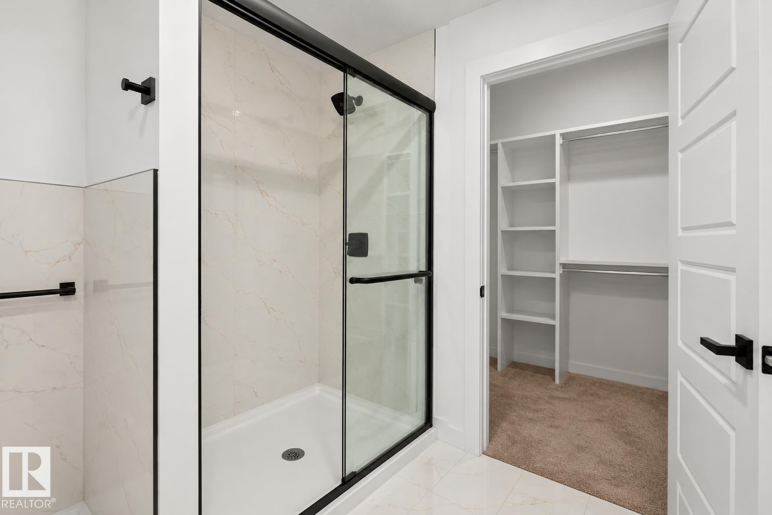 65 SILVERSTONE DR, photo 26 of 45