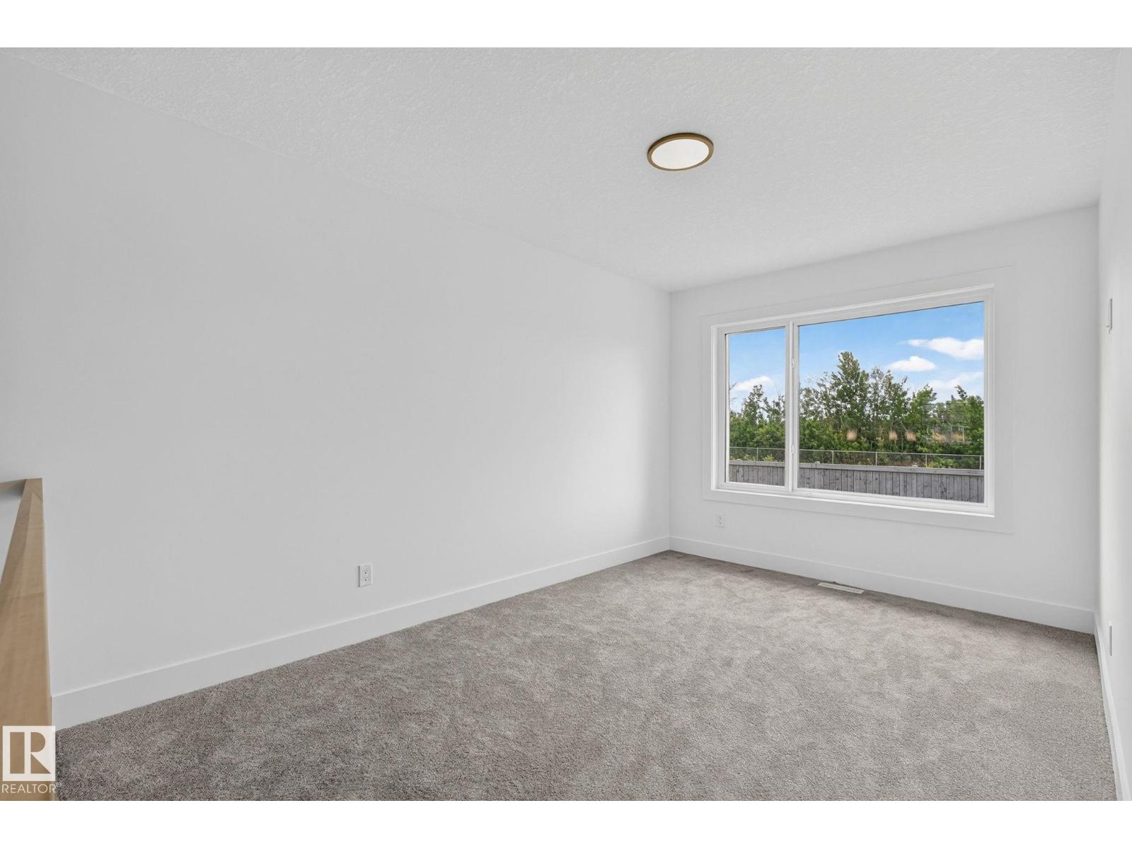 65 SILVERSTONE DR, photo 29 of 45