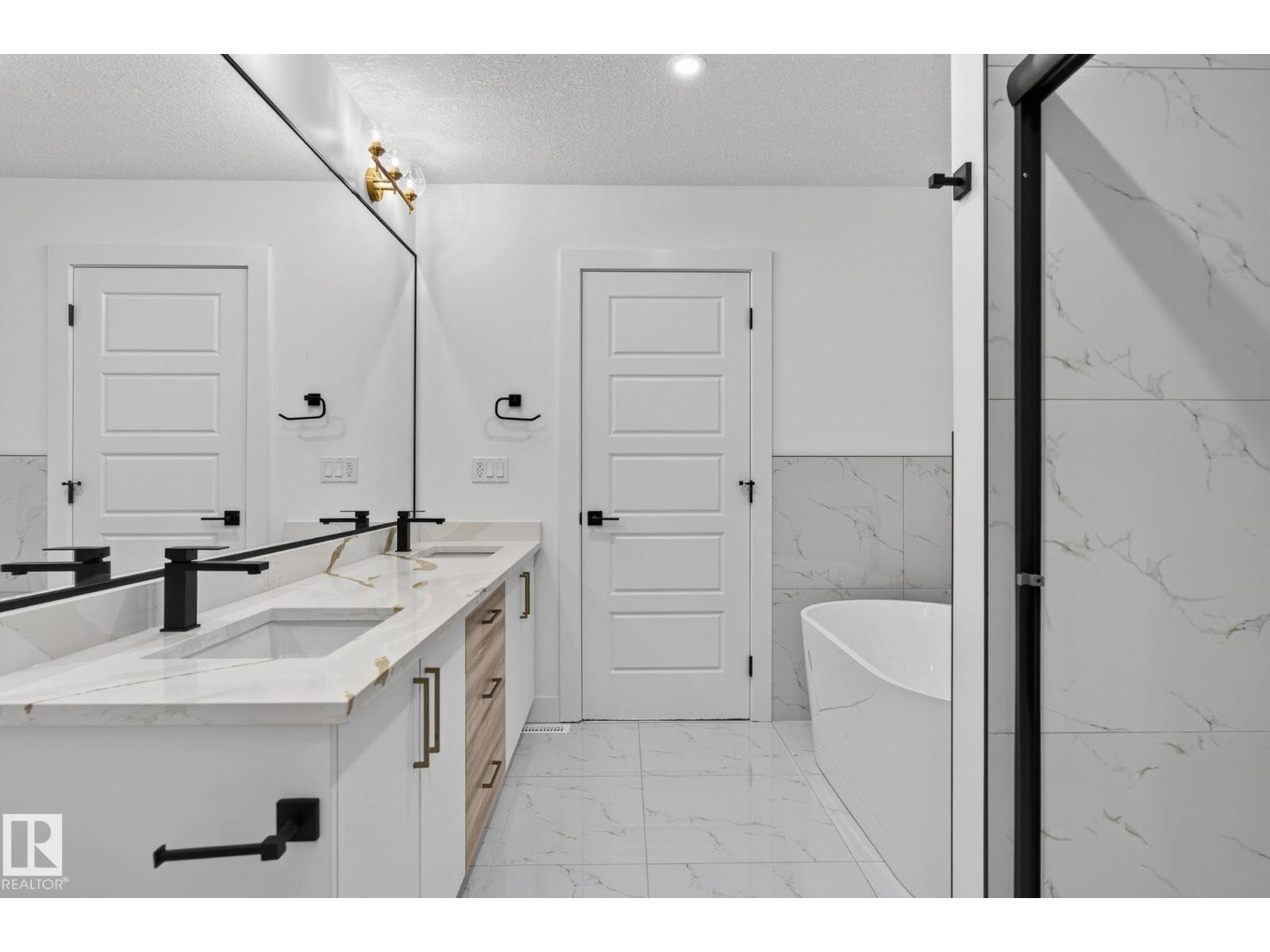 65 SILVERSTONE DR, photo 34 of 45