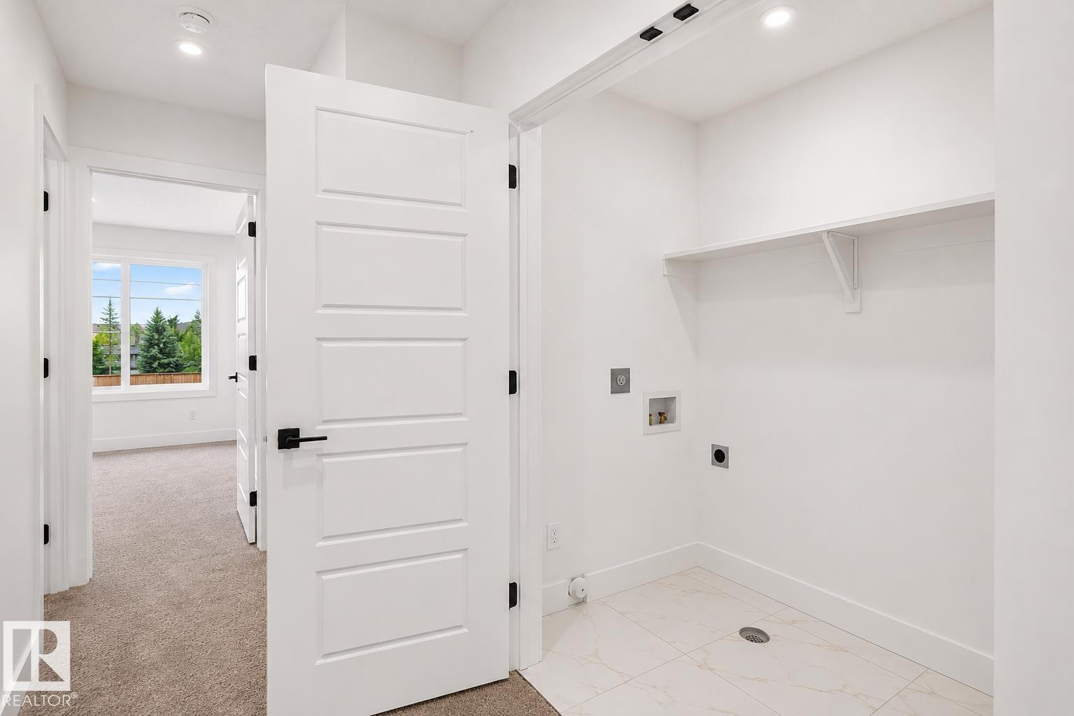 65 SILVERSTONE DR, photo 37 of 45