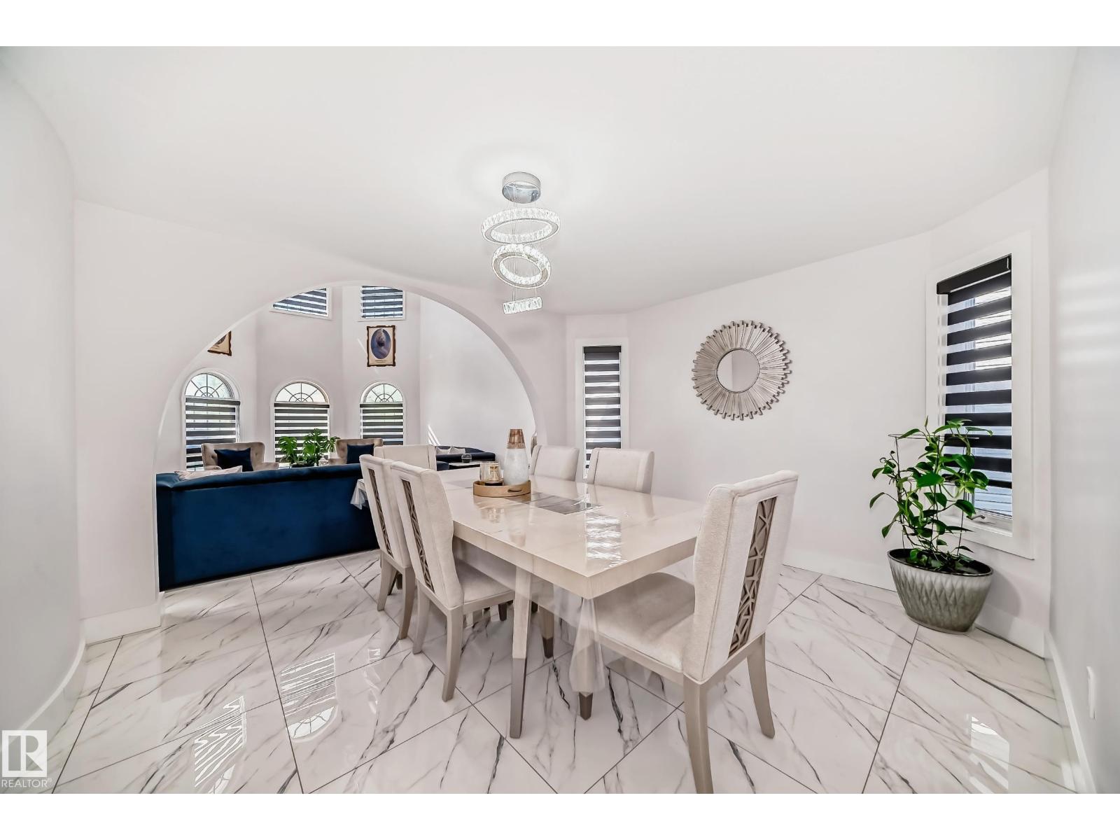 4608 43 AV NW - 20