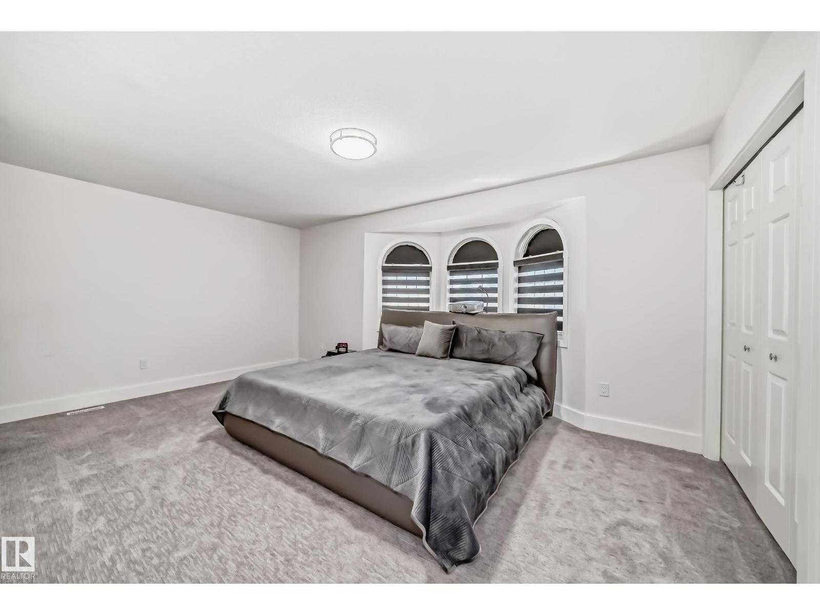 4608 43 AV NW - 33