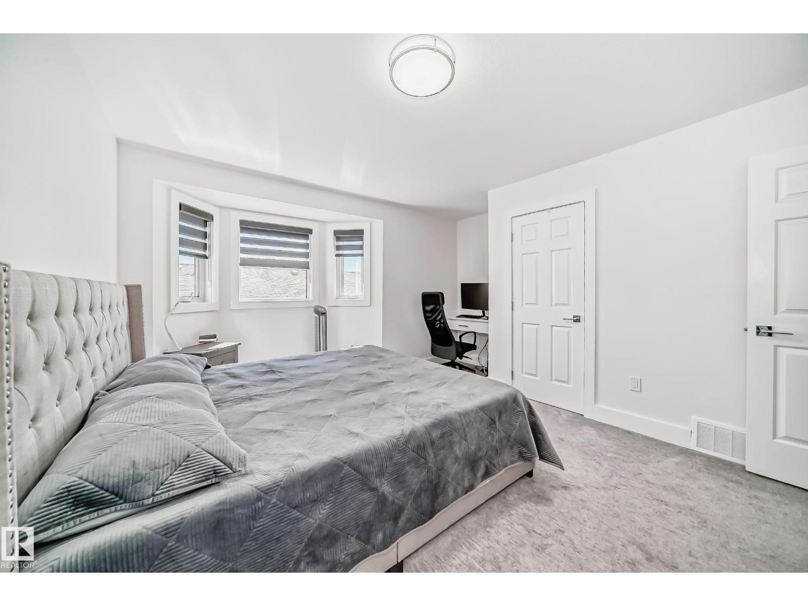 4608 43 AV NW - 39