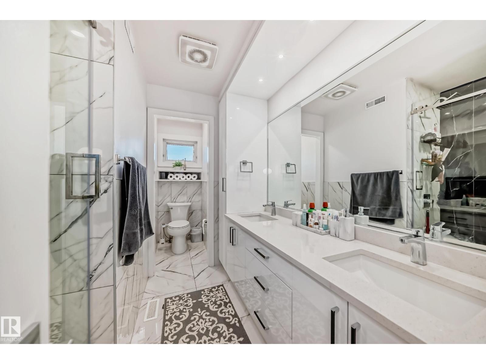4608 43 AV NW - 40