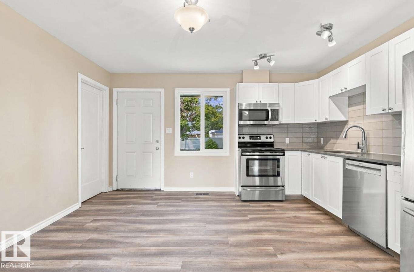 15812 110A AV NW - Image 12
