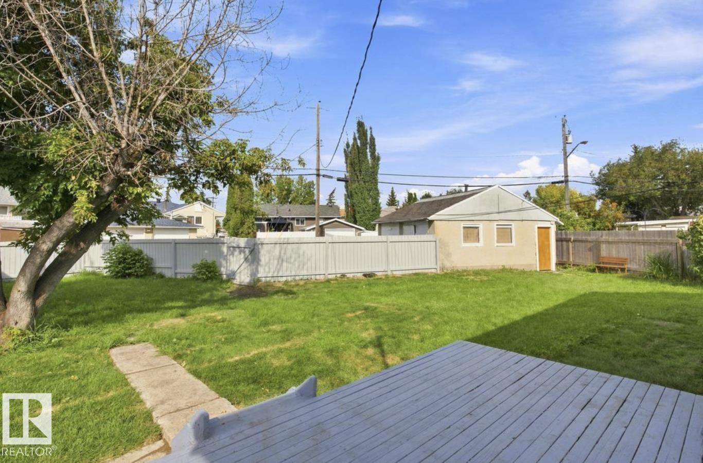15812 110A AV NW - 31
