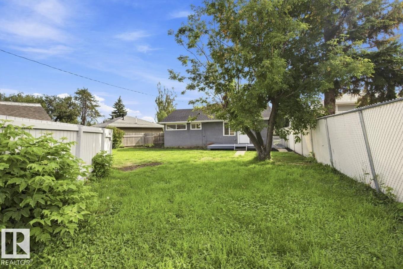 15812 110A AV NW - Image 34