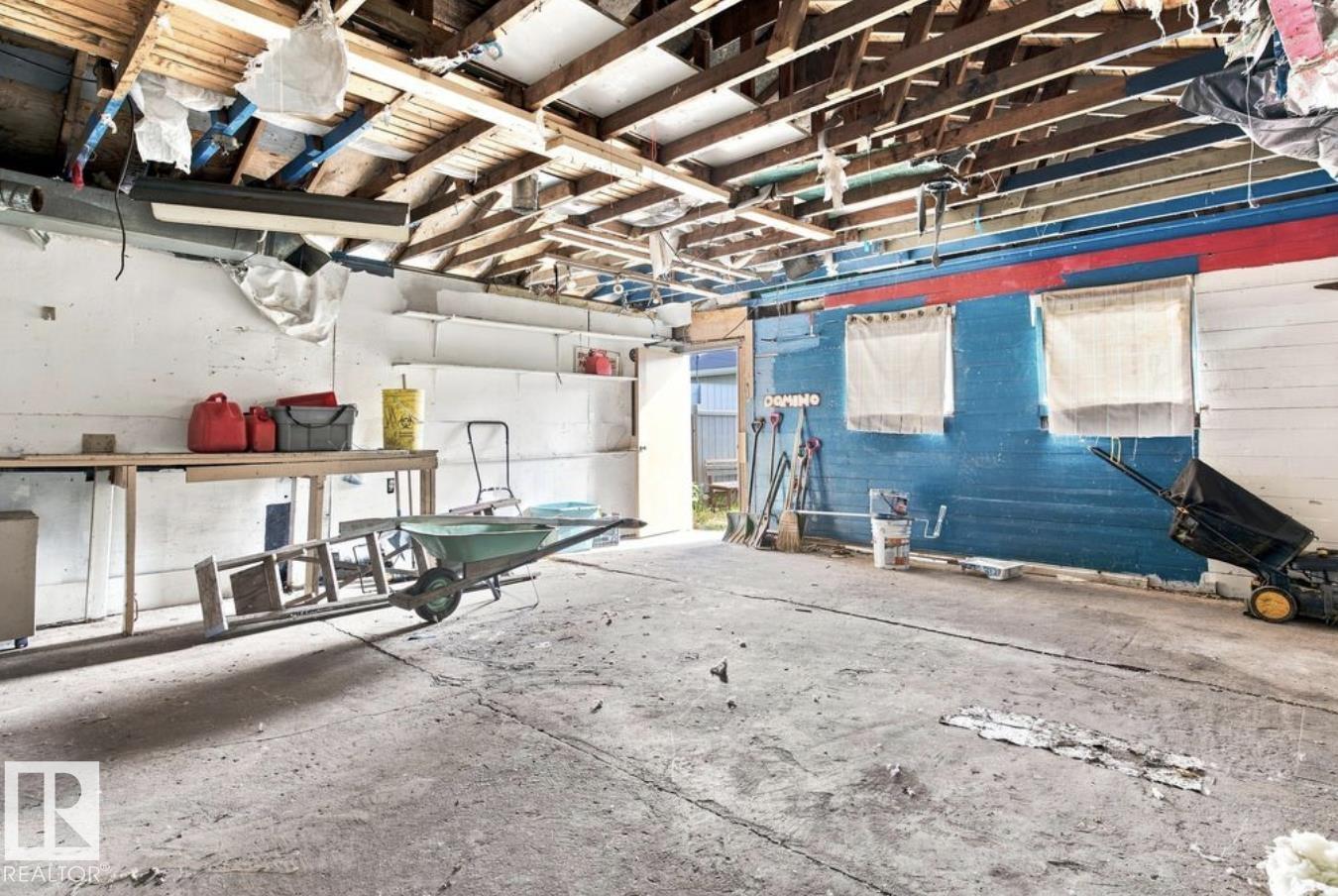 15812 110A AV NW - Image 43