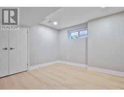 Bathroom - Lower - 131 Romfield Circuit, Markham, ON L3T3H7 Photo 8