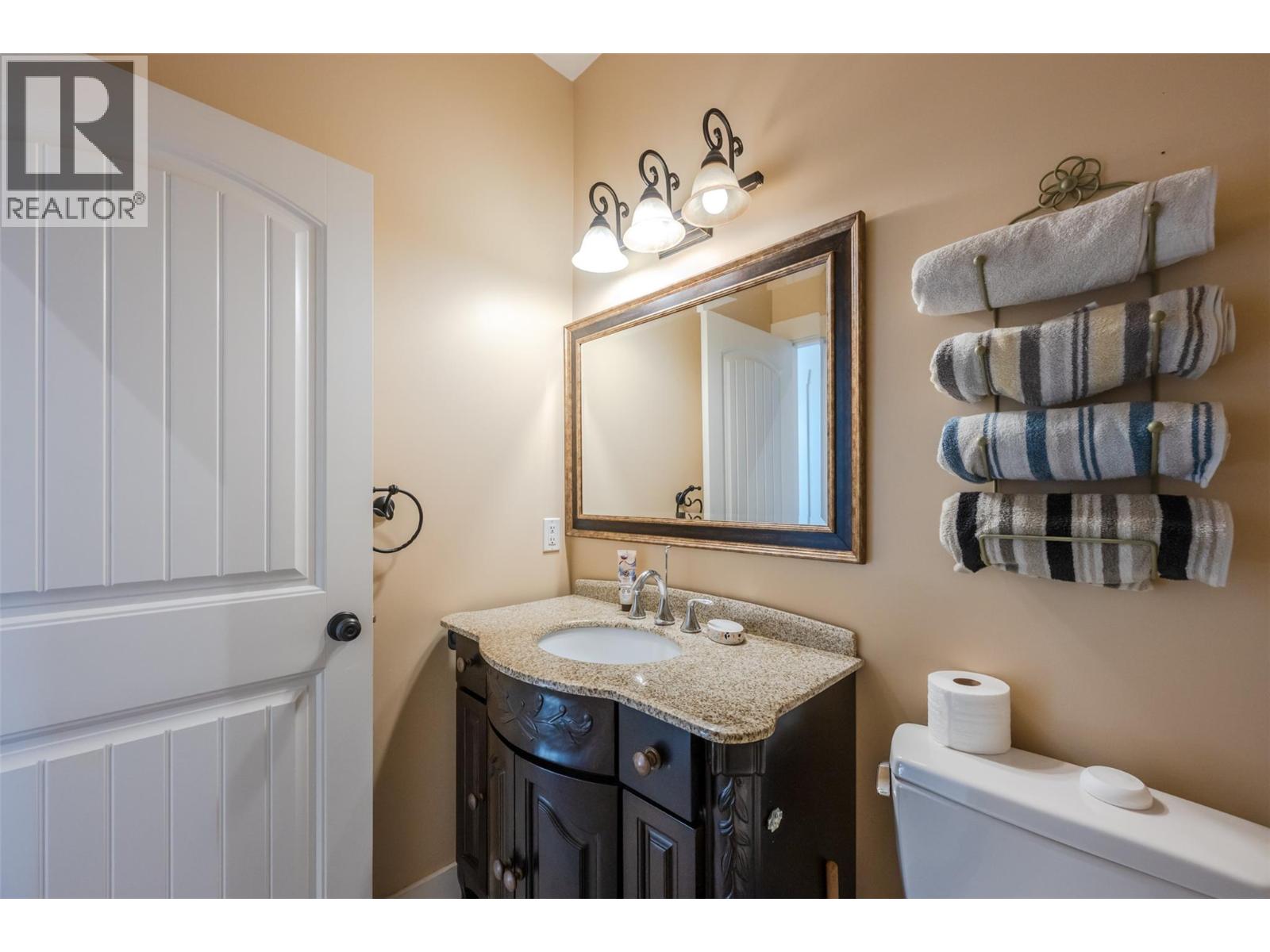 #102 598 Wade Avenue - 36