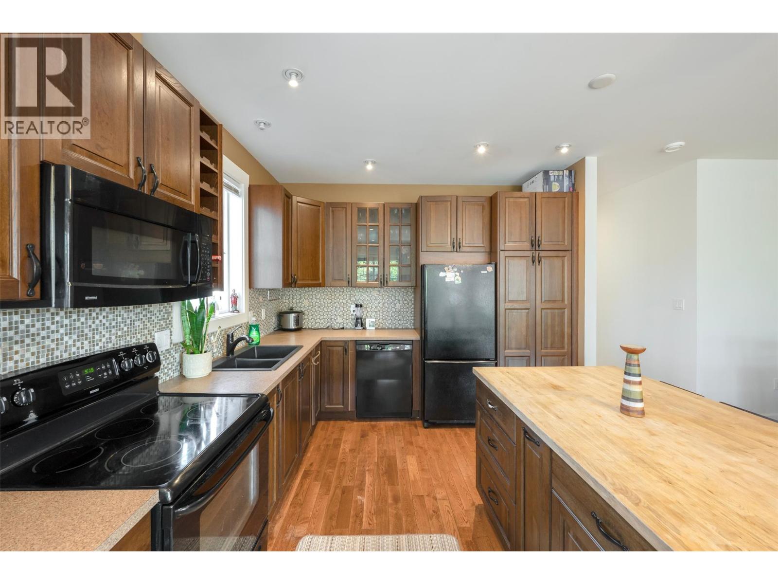598 Wade Avenue Unit# 102, Penticton