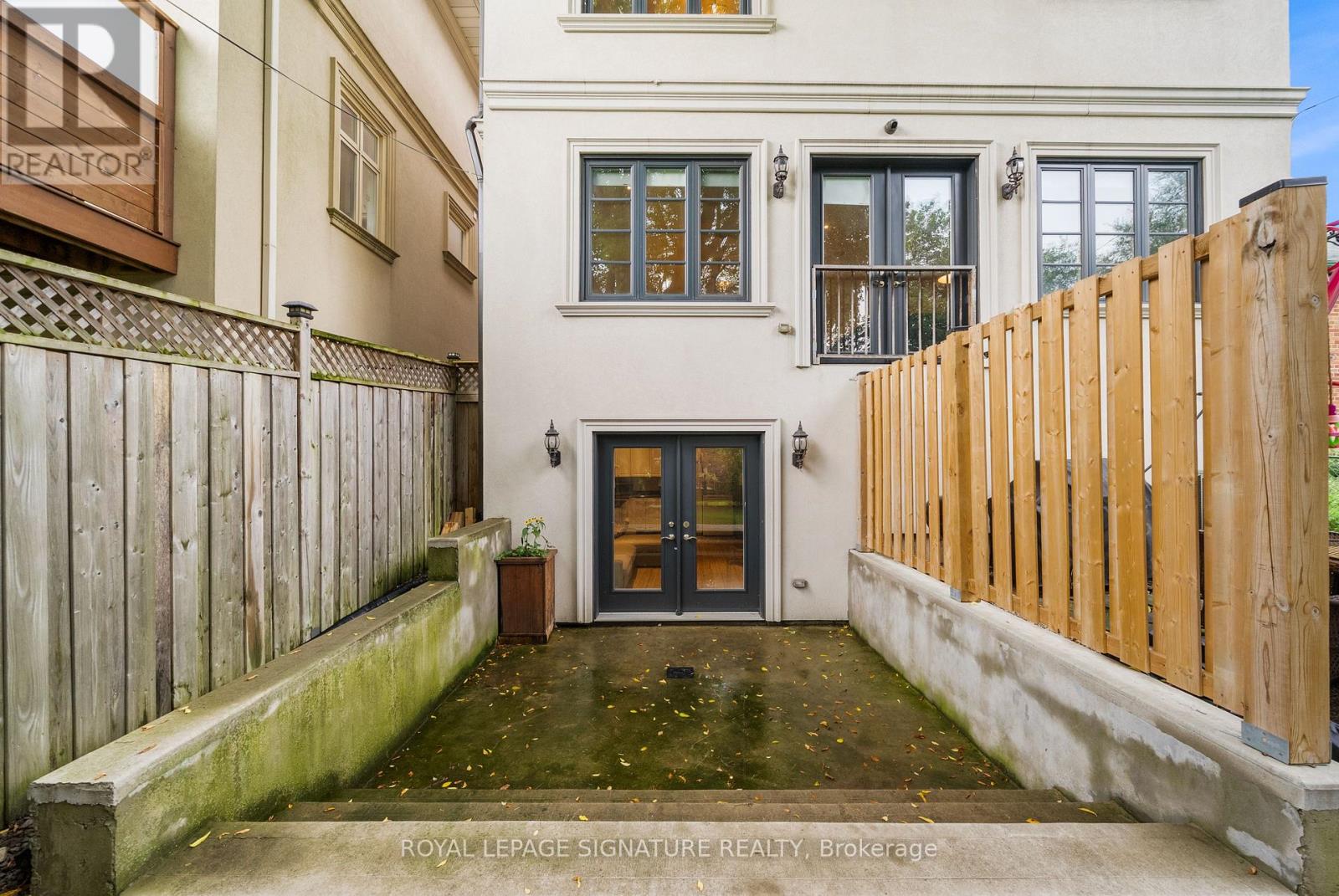 39 REGINA AVENUE - Image 35