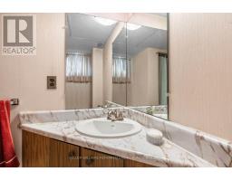 114 Gracefield Avenue, Toronto, ON M6L1L1 Photo 28