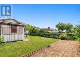 114 Gracefield Avenue, Toronto, ON M6L1L1 Photo 36