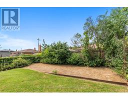 114 Gracefield Avenue, Toronto, ON M6L1L1 Photo 37