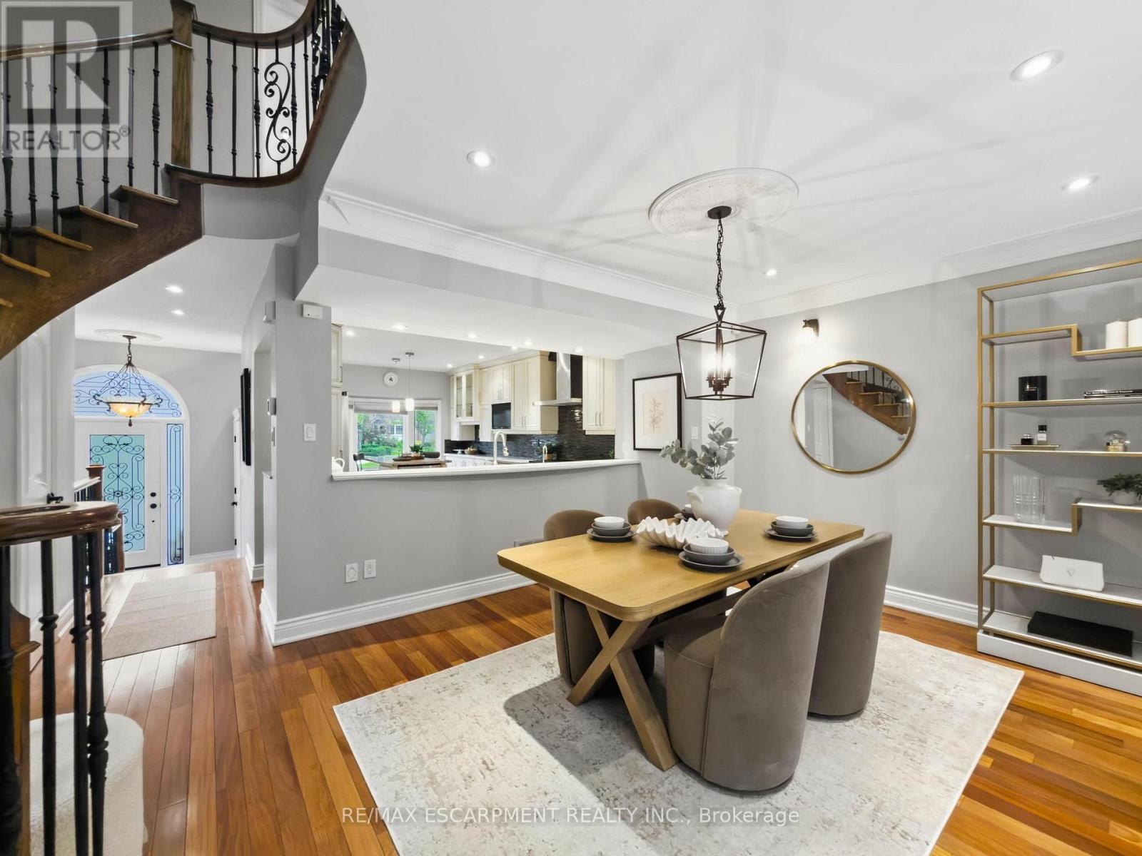 45 TRADEWIND DRIVE - 14