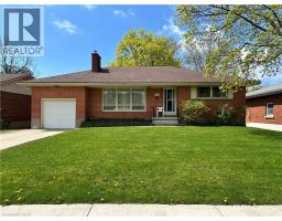 Primary Bedroom - 130 Gardiner Avenue E, Dunnville, ON N1A1A8 Photo 7