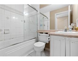 12865 63a Avenue, Surrey, BC V3X3S9 Photo 9
