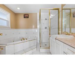 12865 63a Avenue, Surrey, BC V3X3S9 Photo 19