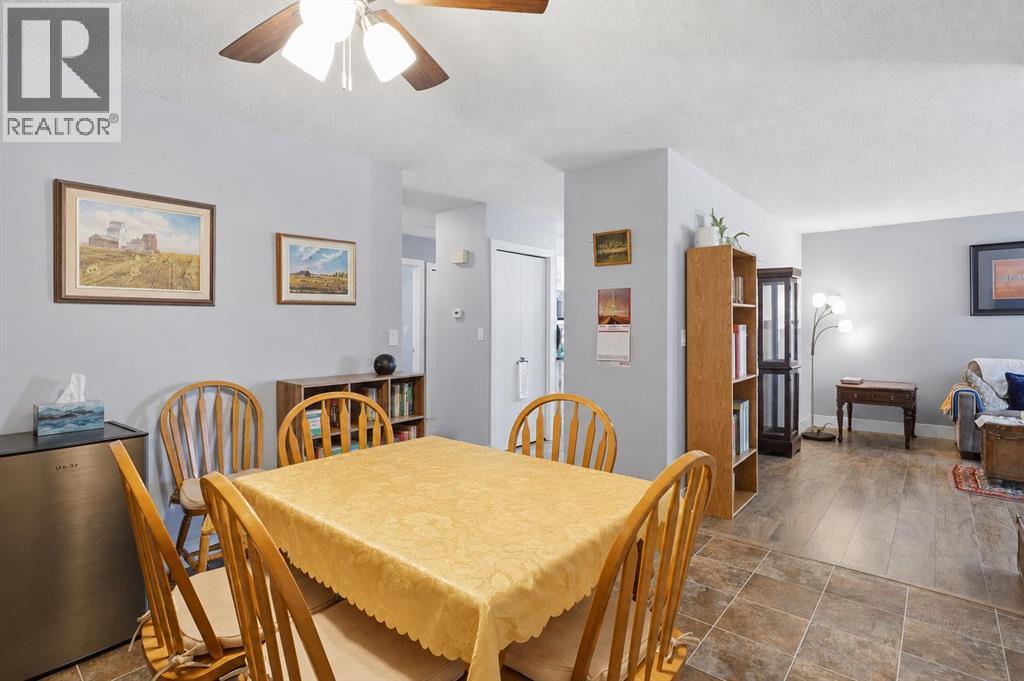 Listing photo – 5016 48 Street, Innisfail