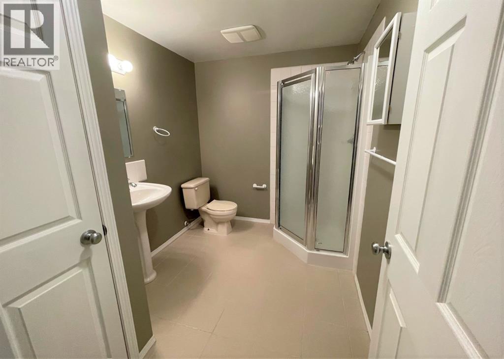 Listing photo – 5016 48 Street, Innisfail